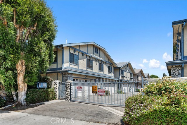 Front Image Thumbnail for CRSR25247618