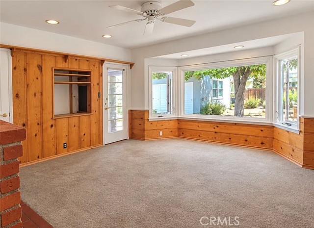 6548 Colbath photo 18