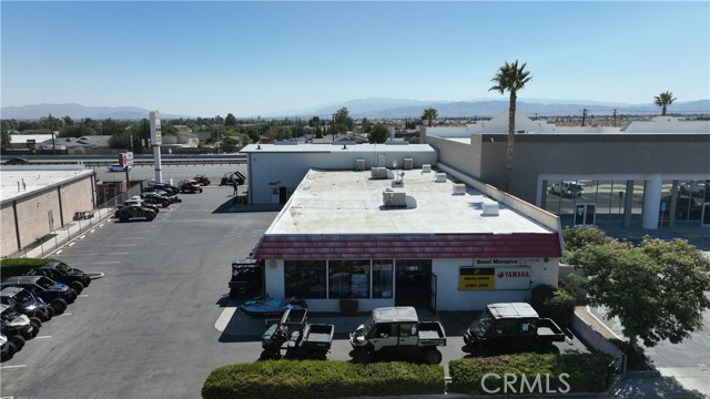 13815 Park Avenue, Victorville, California 92392, ,Commercial Lease,For Rent,13815 Park Avenue,CRHD24209650