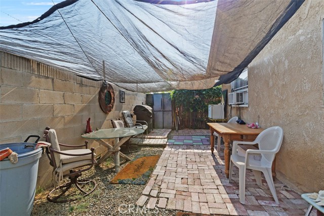 1329 Pleasant View Avenue, Corona CA: https://media.crmls.org/medias/768db078-2947-4ec1-822a-d6c1142615c6.jpg
