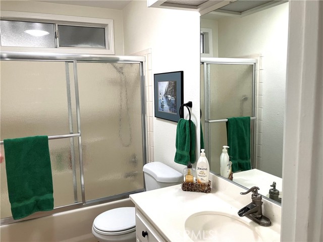 Detail Gallery Image 11 of 26 For 1250 N Kirby St #173,  Hemet,  CA 92545 - 2 Beds | 2 Baths