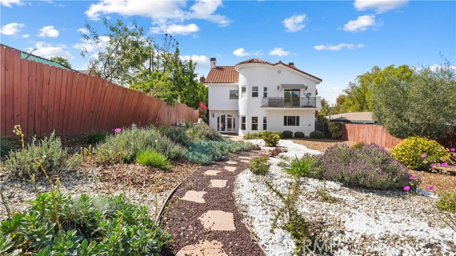 Detail Gallery Image 47 of 50 For 5128 Avenida Hacienda, Tarzana,  CA 91356 - 5 Beds | 4 Baths