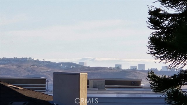610 Cultivate, Irvine CA: https://media.crmls.org/medias/7690c0b3-fdda-4edc-887f-5e8da5da33ba.jpg