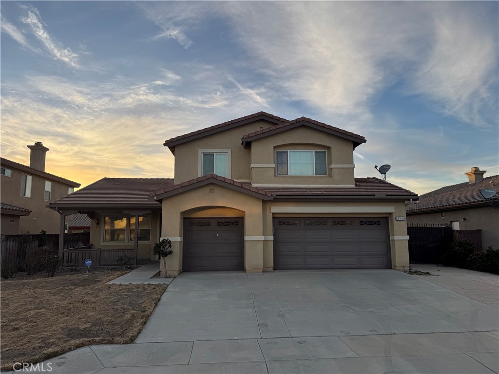 594 Hyacinth Road