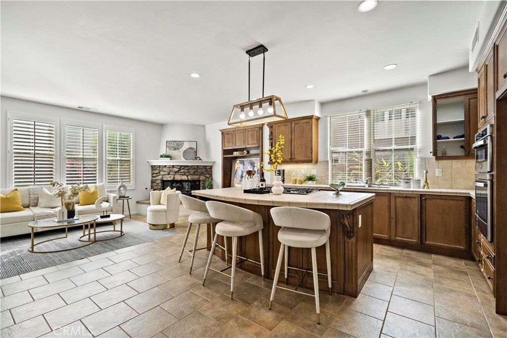 MLS #OC25261605 image #17