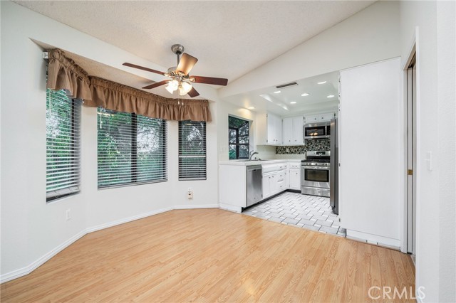 Detail Gallery Image 15 of 35 For 1220 Shepherd Way, Claremont,  CA 91711 - 3 Beds | 2 Baths