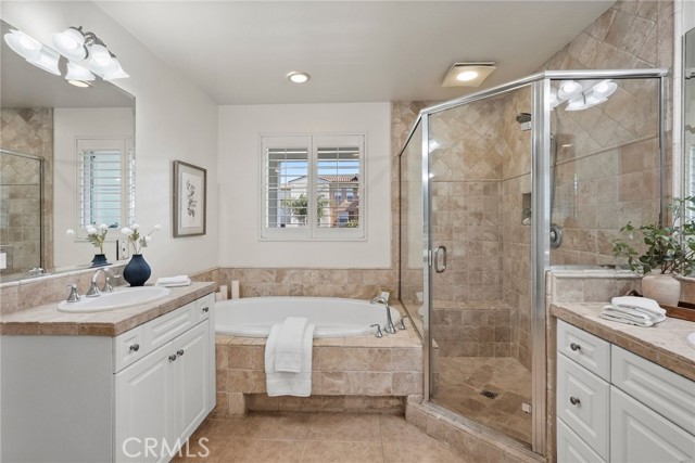 13031 Villosa, 422 photo 35