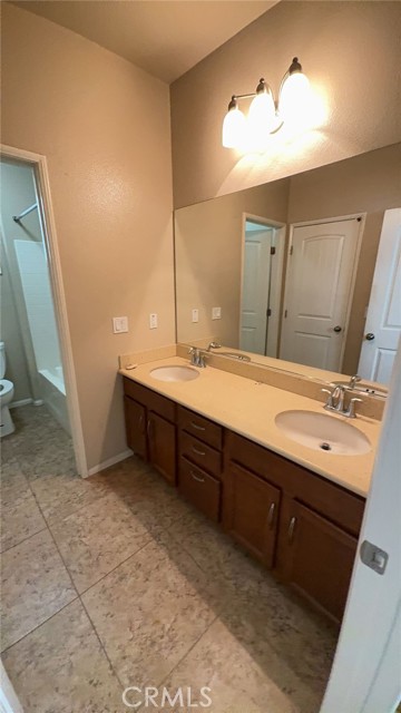 29265 Fenwick Circle, Menifee CA: https://media.crmls.org/medias/7692e136-2237-4d2a-bfe4-f9ce192aaaba.jpg