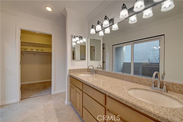 Detail Gallery Image 36 of 46 For 381 Bay View Ter, Costa Mesa,  CA 92627 - 3 Beds | 3 Baths