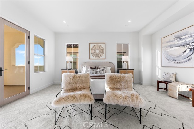 118 sunnybank Boulevard, Irvine CA: https://media.crmls.org/medias/769426a0-634a-4fd4-a110-23c407c67598.jpg