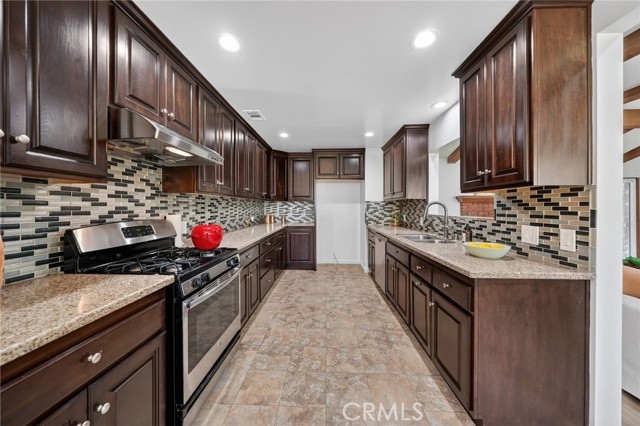 Detail Gallery Image 14 of 47 For 1675 Elevado Ave, Arcadia,  CA 91006 - 4 Beds | 3 Baths