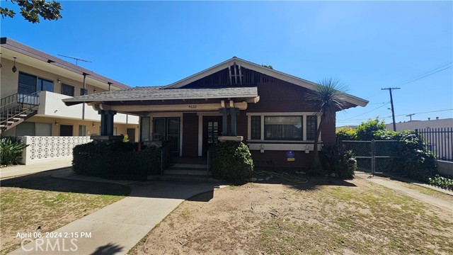 Detail Gallery Image 1 of 11 For 4622 Welch Pl, Los Angeles,  CA 90027 - 2 Beds | 1 Baths