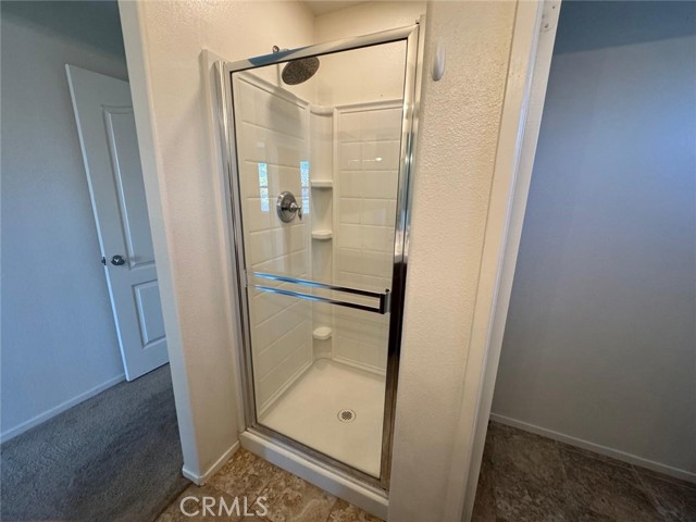 https://media.crmls.org/medias/769596e3-9007-471b-8945-cce9ccb402ff.jpg