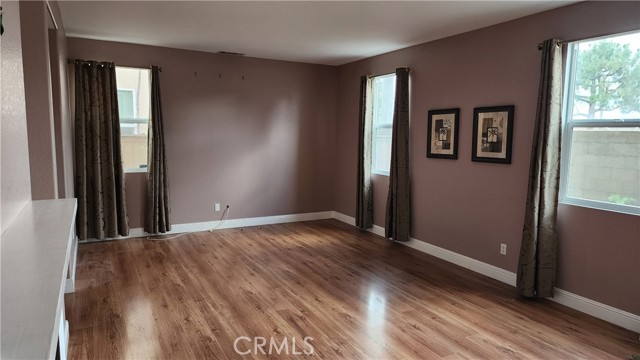 2825 E Cinnamon, Anaheim CA: https://media.crmls.org/medias/7695e958-5684-4e12-ba08-92f182d1816d.jpg