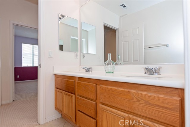 Detail Gallery Image 32 of 57 For 3607 Mountain Shadows Ct, Palmdale,  CA 93551 - 3 Beds | 3 Baths