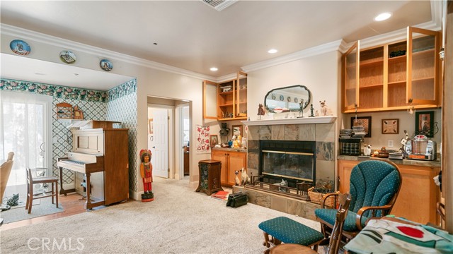 Detail Gallery Image 11 of 58 For 22070 Big Oak Rd, Cedarpines Park,  CA 92322 - 3 Beds | 3 Baths