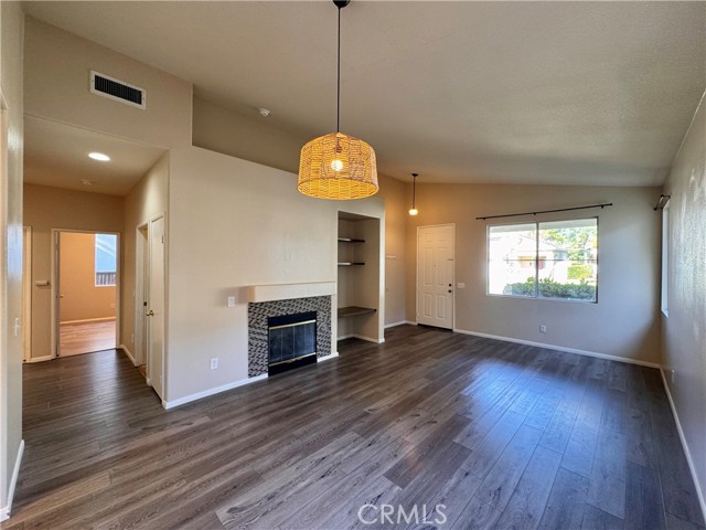 Detail Gallery Image 14 of 41 For 31898 Calle Ballentine, Temecula,  CA 92592 - 3 Beds | 2 Baths