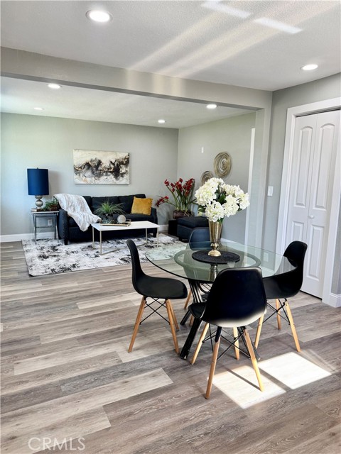 Detail Gallery Image 4 of 15 For 3320 Volney, Stockton,  CA 95206 - 2 Beds | 1 Baths