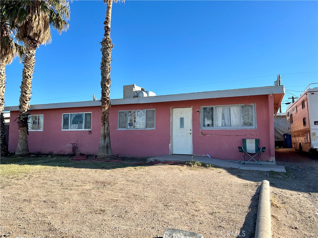 2024 Luna Vista Street, Needles, CA 92363