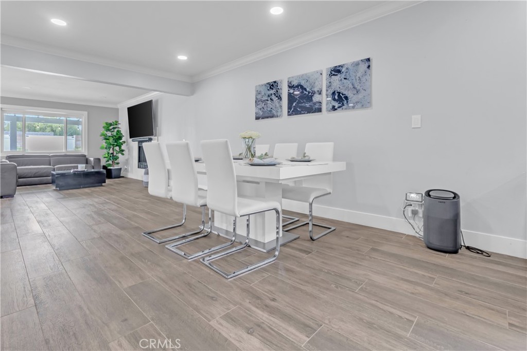 MLS #DW25195783 image #11