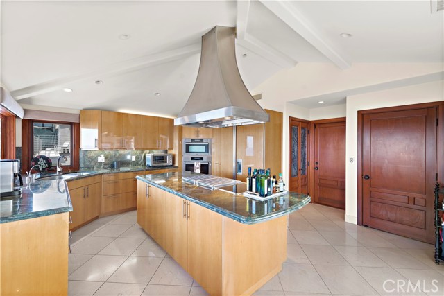 Detail Gallery Image 21 of 39 For 612 Allview Pl, Laguna Beach,  CA 92651 - 3 Beds | 3/1 Baths