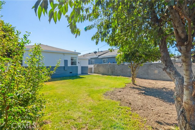 Detail Gallery Image 25 of 31 For 1347 E Bennett, Compton,  CA 90221 - 2 Beds | 1 Baths