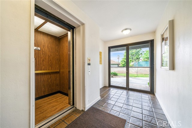 Detail Gallery Image 14 of 20 For 234 E Fern Ave #104,  Redlands,  CA 92373 - 2 Beds | 2 Baths