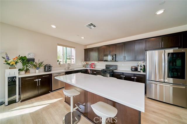 Detail Gallery Image 37 of 41 For 1202 Clipper Ln, Harbor City,  CA 90710 - 4 Beds | 3 Baths