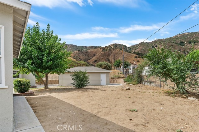 33325 Fairview Street, Lake Elsinore CA: https://media.crmls.org/medias/769a3083-3802-412a-bc2b-35fdc40e6b3e.jpg
