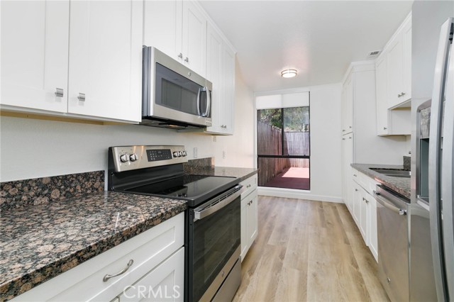 4080 Via Marisol, Los Angeles CA: https://media.crmls.org/medias/769a63a3-a075-474b-9839-ffebe346019d.jpg