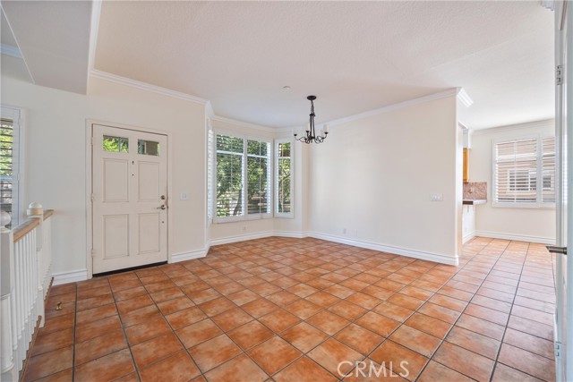 Detail Gallery Image 8 of 25 For 554 N Pageant Dr a,  Orange,  CA 92869 - 3 Beds | 2/1 Baths