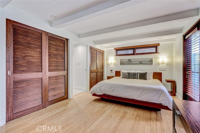 3205 Bayview Drive, Manhattan Beach, California 90266, 5 Bedrooms Bedrooms, ,5 BathroomsBathrooms,Residential,For Sale,Bayview,SB26067701