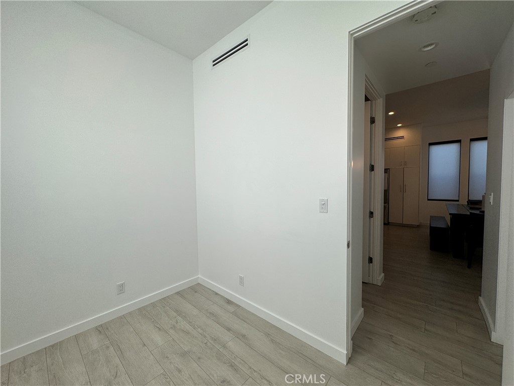 MLS #WS26148110 image #6