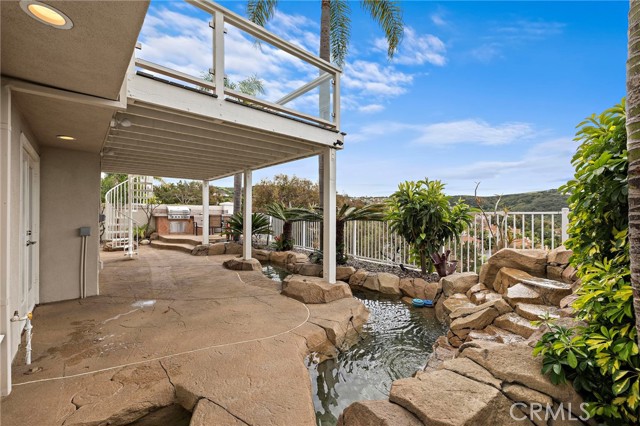 Detail Gallery Image 11 of 26 For 1515 Avenida De Nogales, San Clemente,  CA 92672 - 5 Beds | 3 Baths