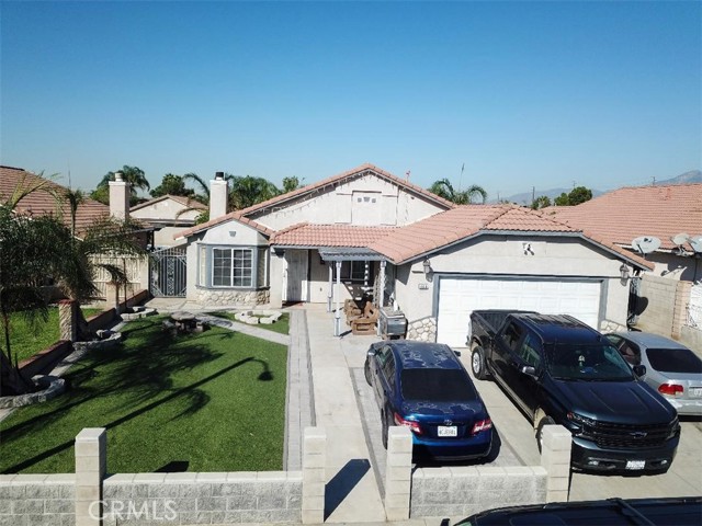 8956 Larkspur Dr, Fontana, CA 92335