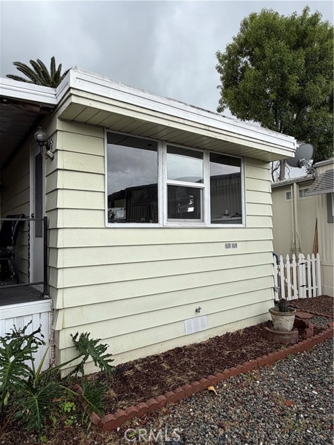 Detail Gallery Image 19 of 22 For 301 E Foothill #6,  Pomona,  CA 91767 - 2 Beds | 1 Baths