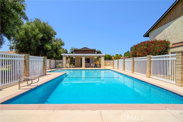 Detail Gallery Image 19 of 20 For 18931 Kittridge St #73,  Reseda,  CA 91335 - 3 Beds | 2 Baths