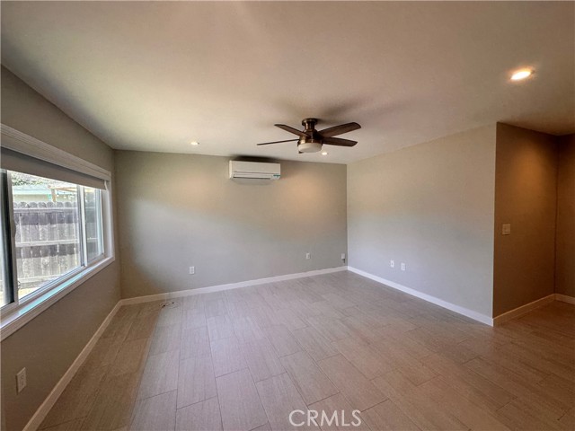 11919 Hemlock Street, El Monte CA: https://media.crmls.org/medias/769c90f5-fcda-4d1d-9367-341392583514.jpg