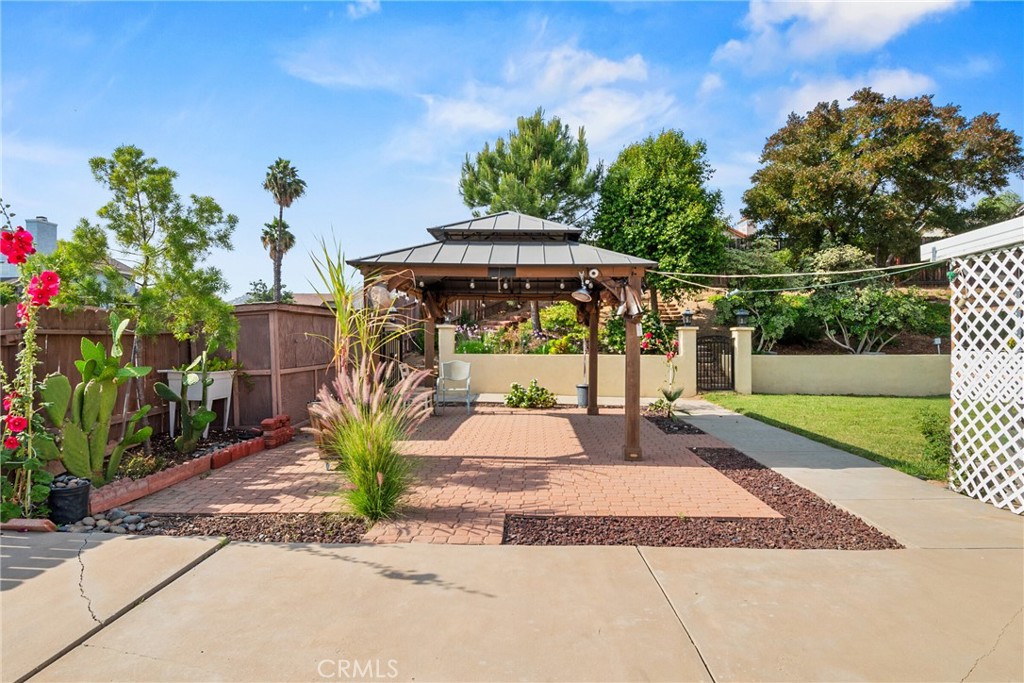 MLS #OC25106498 img 39