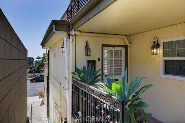 Detail Gallery Image 8 of 18 For 1530 B N Coast, Laguna Beach,  CA 92651 - 1 Beds | 1 Baths