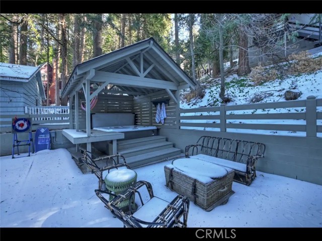 Detail Gallery Image 44 of 54 For 855 Lake Dr, Lake Arrowhead,  CA 92352 - 3 Beds | 3 Baths