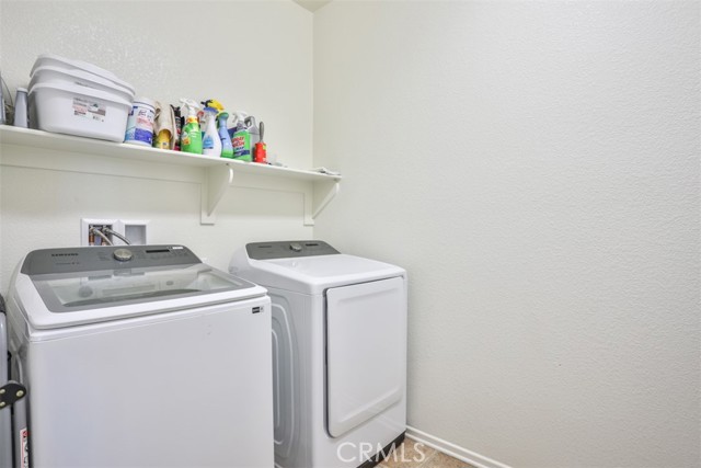 Detail Gallery Image 14 of 33 For 4146 Lovitt Cir, Lake Elsinore,  CA 92530 - 3 Beds | 2 Baths