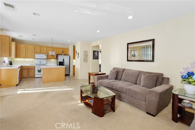 Detail Gallery Image 14 of 38 For 186 Canary Ck, Beaumont,  CA 92223 - 2 Beds | 2 Baths