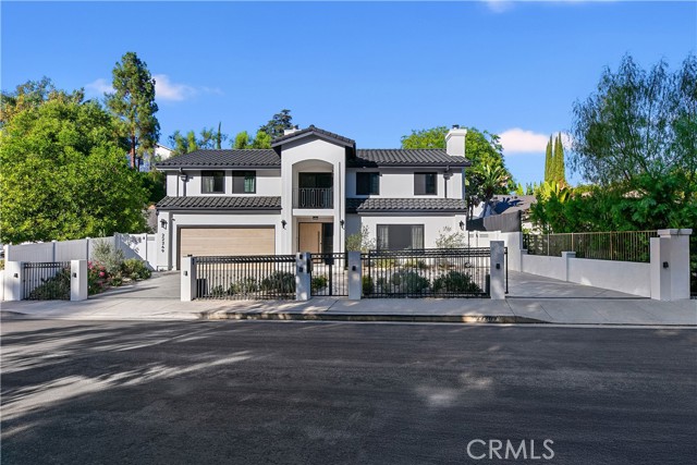 Detail Gallery Image 20 of 75 For 22269 Avenue San Luis, Woodland Hills,  CA 91364 - 5 Beds | 5/1 Baths