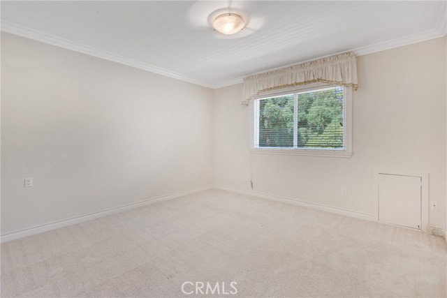 134 E Las Flores Ave, Arcadia CA: https://media.crmls.org/medias/769e9907-f8e9-4008-b0c4-36cae4bab1cd.jpg