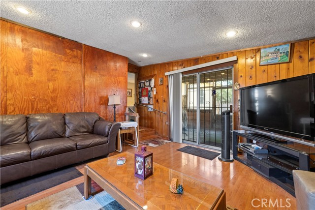 Detail Gallery Image 19 of 29 For 14609 Cavette, Baldwin Park,  CA 91706 - 4 Beds | 2 Baths