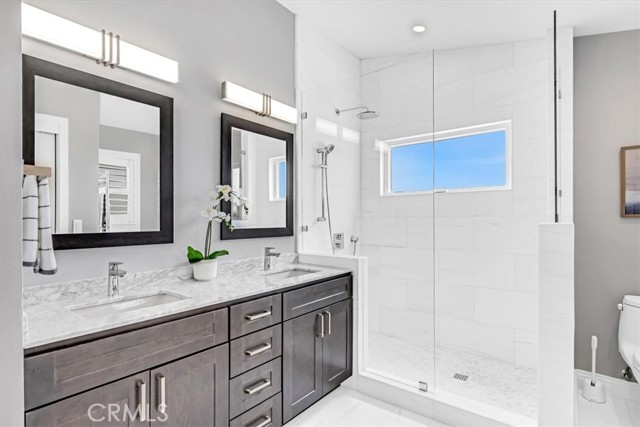 15 Segovia, San Clemente CA: https://media.crmls.org/medias/769f9fb1-8dae-4f9c-b549-e47e37b3c434.jpg