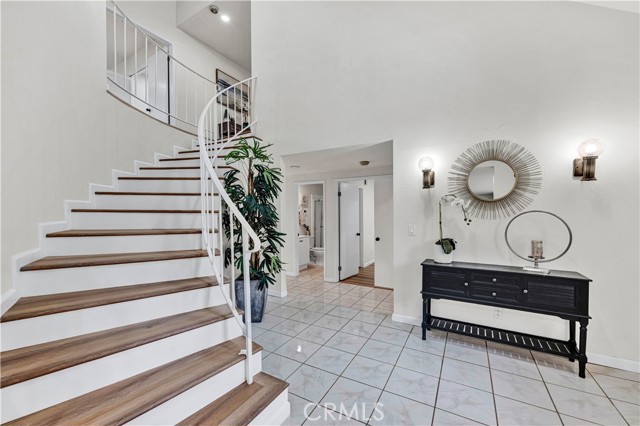 Detail Gallery Image 6 of 65 For 9100 Blair River Cir, Fountain Valley,  CA 92708 - 5 Beds | 3 Baths