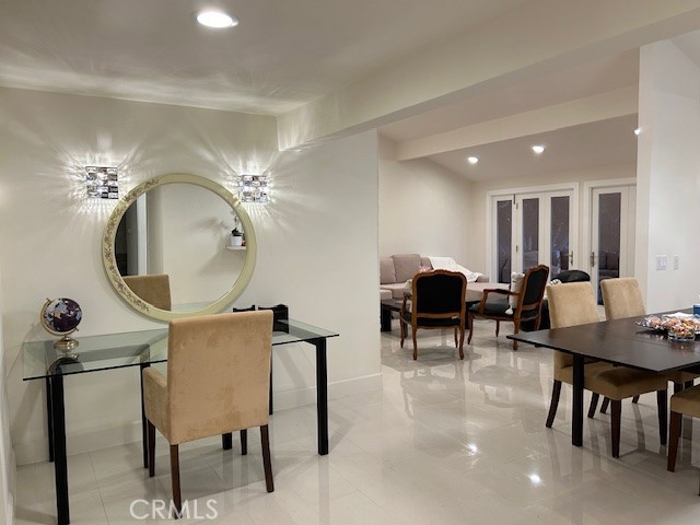 Detail Gallery Image 14 of 37 For 1953 Vista Del Oro, Newport Beach,  CA 92660 - 3 Beds | 3 Baths