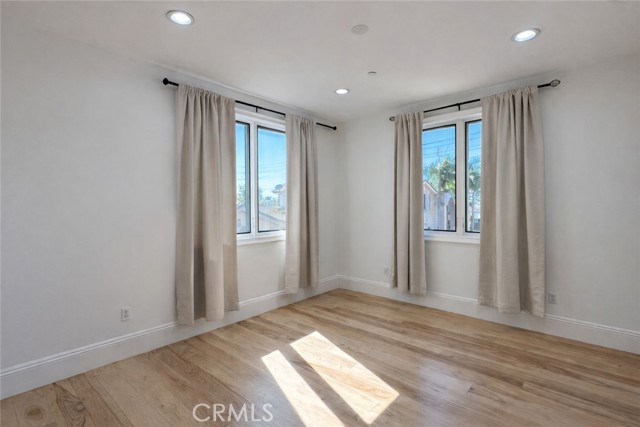 Detail Gallery Image 21 of 35 For 258 Santa Isabel Ave, Costa Mesa,  CA 92627 - 5 Beds | 5/1 Baths